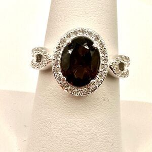 1.5ct Smokey quartz set in solid sterling silver ring with cz diamonds!‎